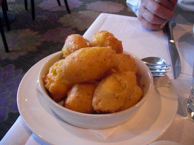 pommes dauphine